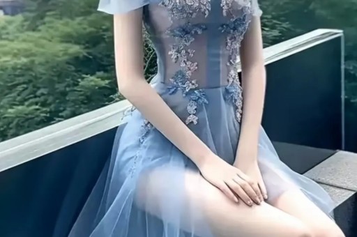歌手张敬轩被扒出喜欢男扮女装那画面不想多看几眼辣眼睛